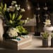 Composition divine : Chocolats & Fleurs Fraiches Composition divine : Chocolats & Fleurs Fraiches